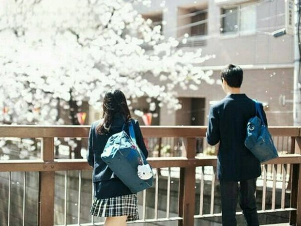 有时候会感到莫名的难过是什么歌，黄静美多年以后歌曲介绍