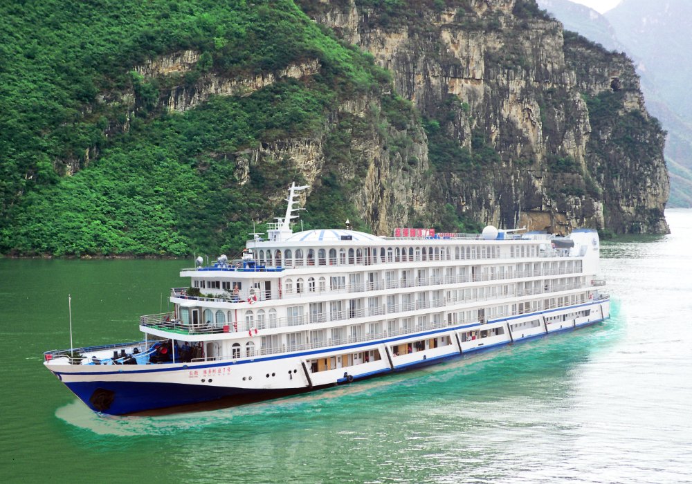 重庆游轮在哪里坐