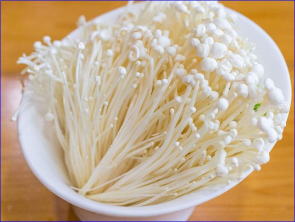 银针菇与金针菇的区别