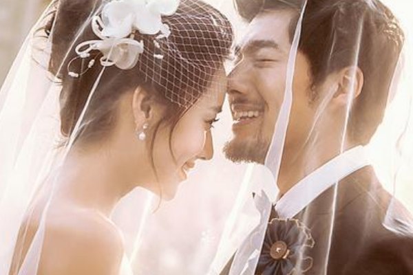 厦门婚纱摄影价格一般是多少，厦门可以去哪拍婚纱照