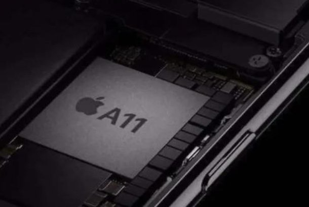 苹果8p更新13.51怎么样？