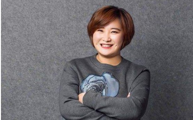 感觉自己萌萌哒是什么歌