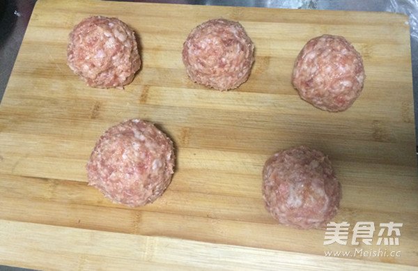 怎样做北京狮子头家常做法