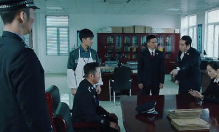 《巡回检察组》在哪座城市拍的？