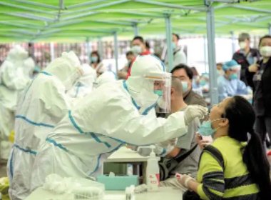 关于“当前疫情会持续多久”这一问题，吴尊友做出了怎样的解答？