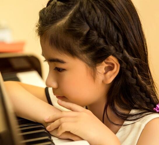 送给你小星星送给你花一朵是什么歌