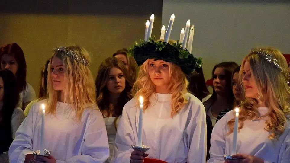 为什么瑞典人在12月13号过“光明节”？