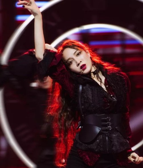 孟佳重回舞台，对战张含韵胜出，这个结果在你的意料之中吗？