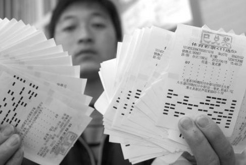 双色球的中奖概率是多少？