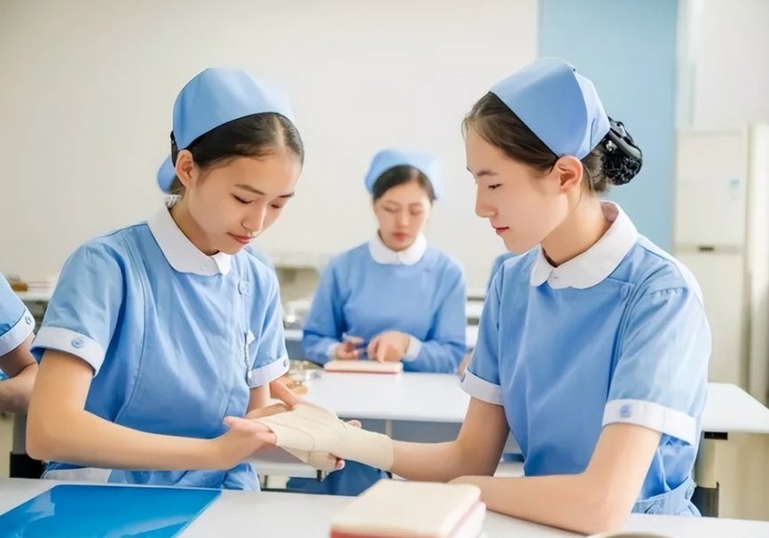 中国护士之歌歌词