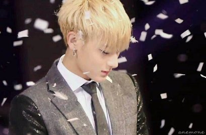 黄子韬被什么人告上法庭？