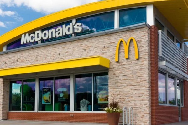 麦当劳客服电话24小时