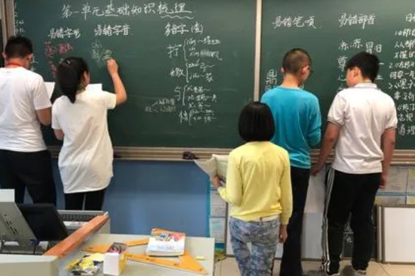 轻声拼音怎么写？